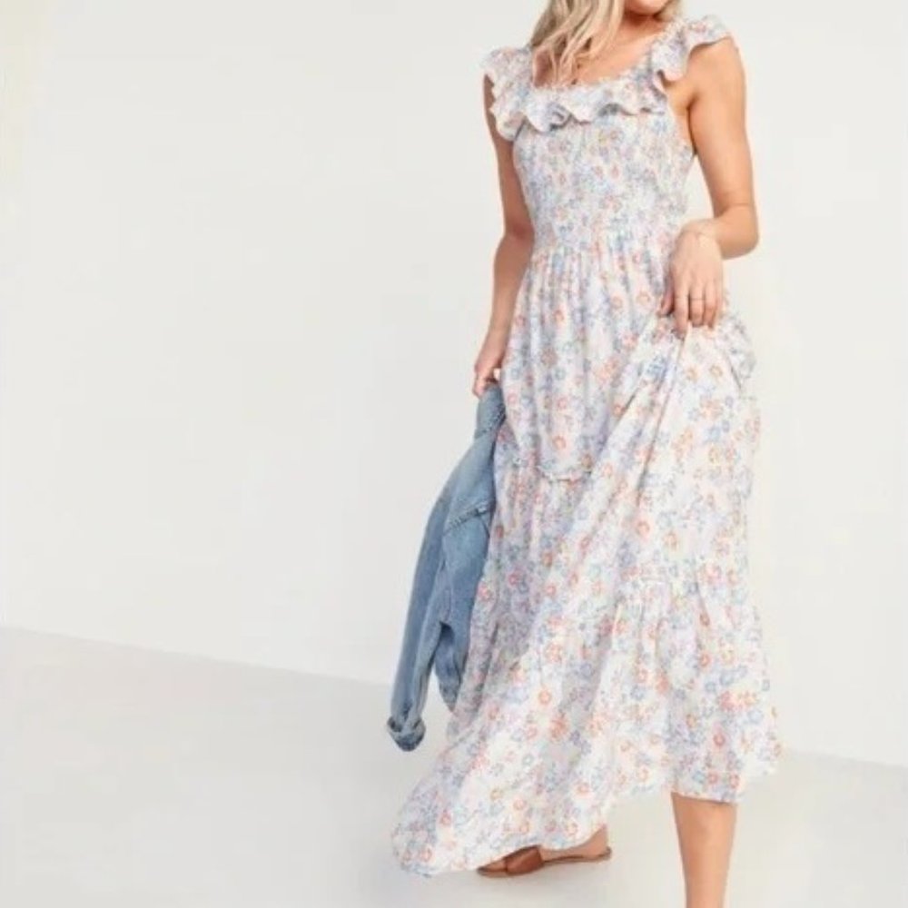 NWT Old Navy Sleeveless Smock Tiered Dress Multi Floral Medium